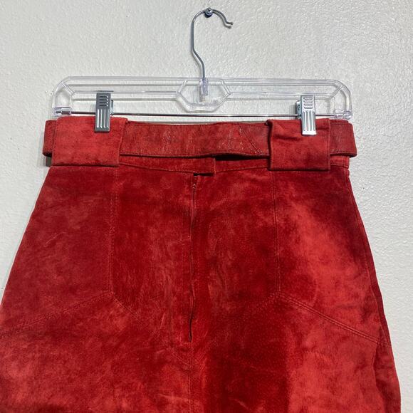G III Leather Fashions Red Suede Leather Vintage Mini Skirt Sz 8 - Picture 7 of 10